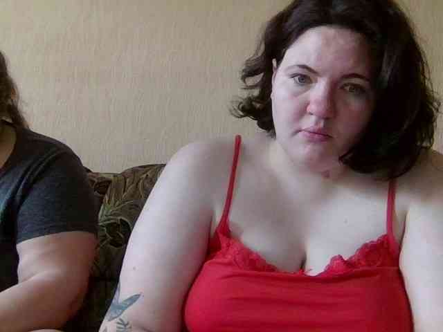 HollyXEva webcam