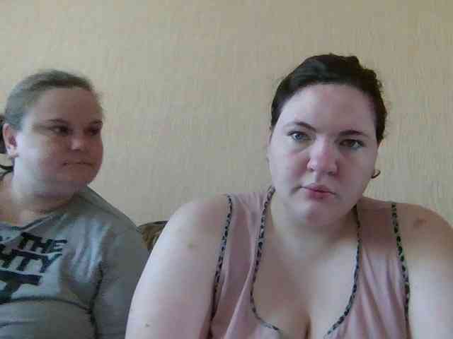HollyXEva webcam
