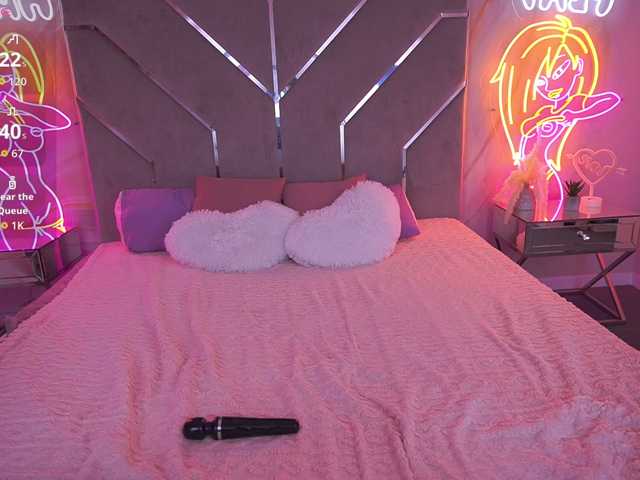 CinderelaVel from BongaCams