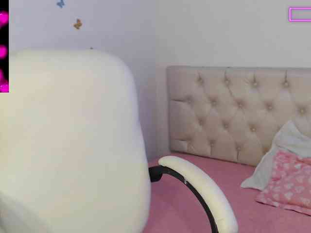 natalia-dreams webcam