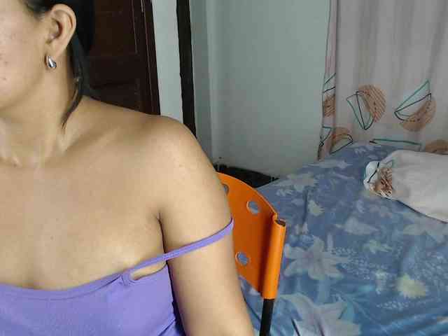 AntonellaMorrizz webcam