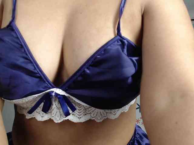 AntonellaMorrizz webcam