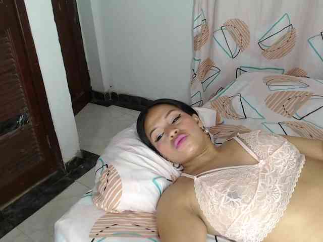 AntonellaMorrizz webcam
