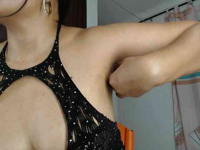 AntonellaMorrizz webcam