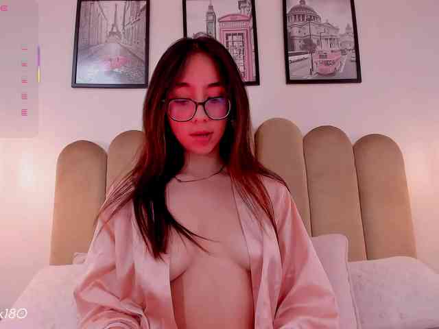 Julie-Star webcam
