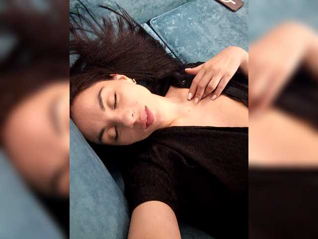 GgggLAAAAaaFFtt596rr's BongaCams profile