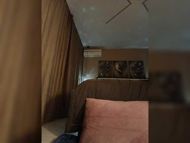 GgggLAAAAaaFFtt596rr's BongaCams show and profile