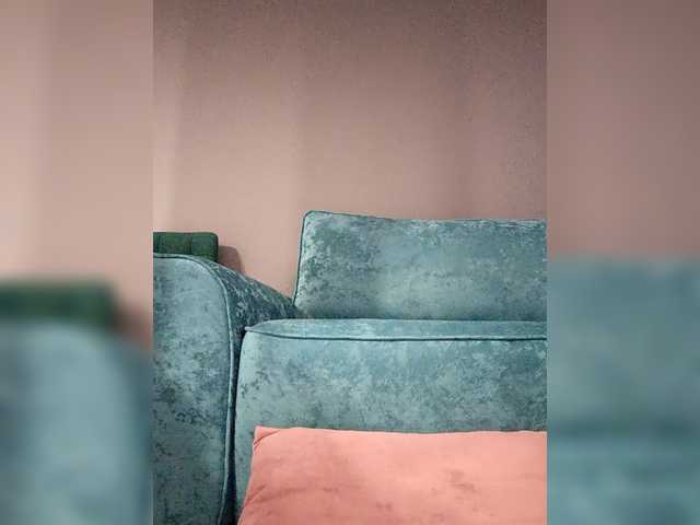 GgggLAAAAaaFFtt596rr's BongaCams show and profile