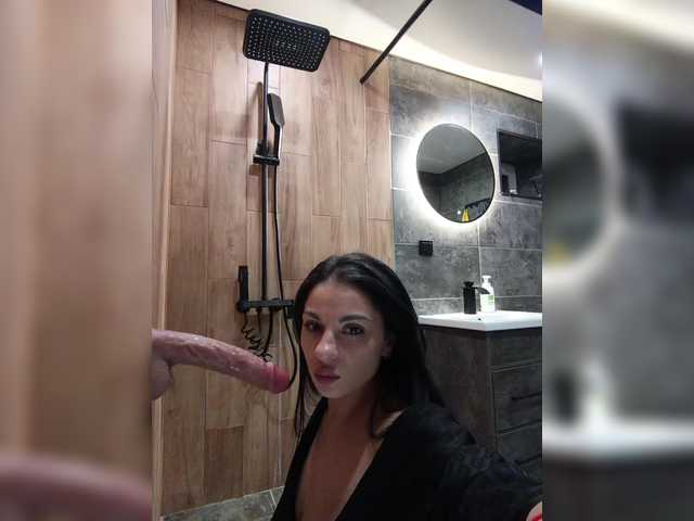 GgggLAAAAaaFFtt596rr's BongaCams show and profile