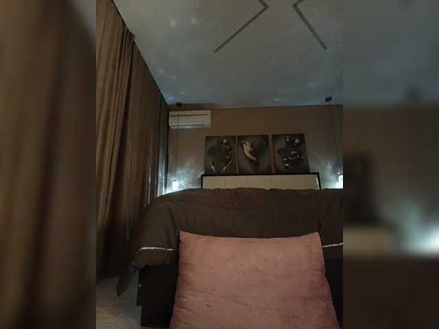 GgggLAAAAaaFFtt596rr's BongaCams show and profile