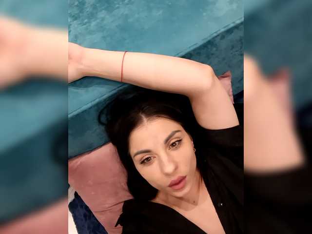 GgggLAAAAaaFFtt596rr's BongaCams profile