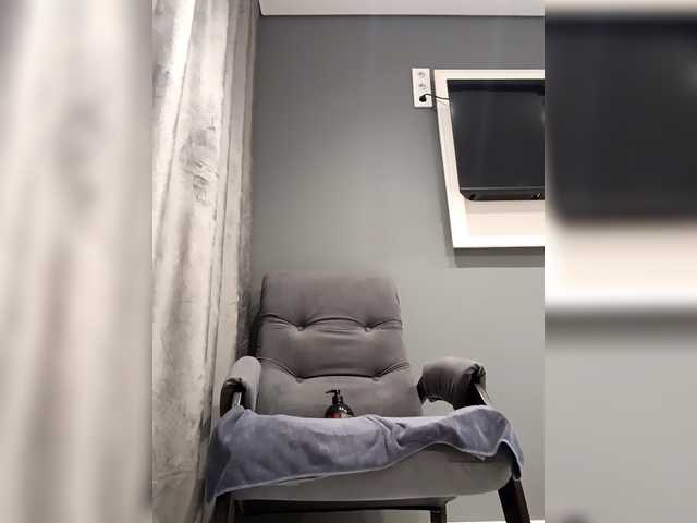 GgggLAAAAaaFFtt596rr's BongaCams show and profile