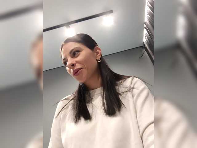 GgggLAAAAaaFFtt596rr