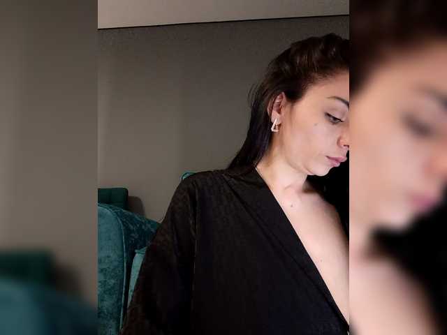 GgggLAAAAaaFFtt596rr's BongaCams show and profile