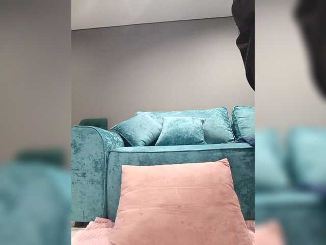 GgggLAAAAaaFFtt596rr's BongaCams show and profile