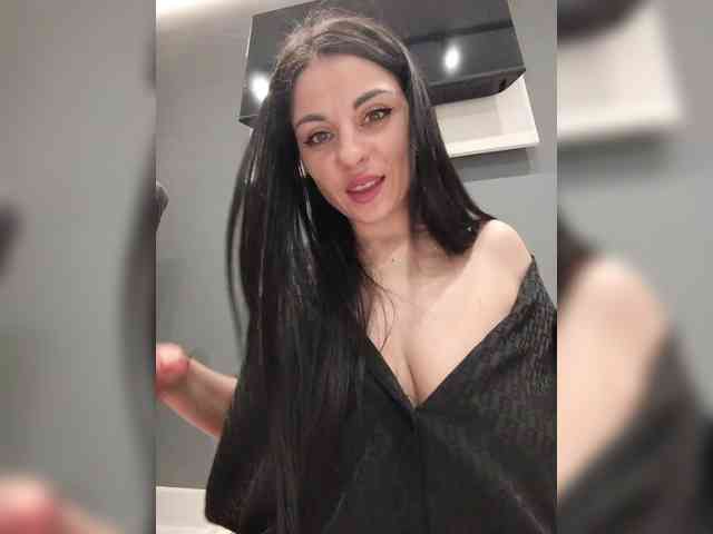 GgggLAAAAaaFFtt596rr