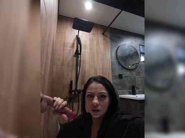 gggglaaaaaafftt596rr bongacams