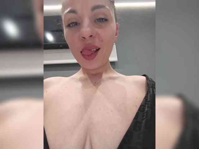 GgggLAAAAaaFFtt596rr 