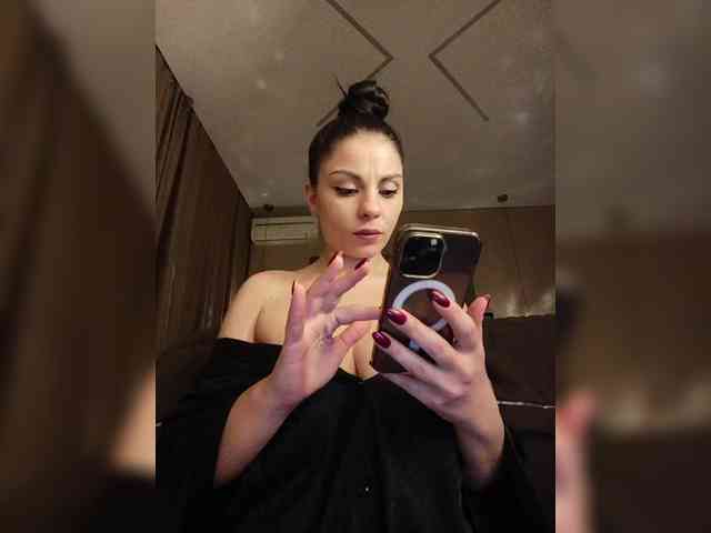 GgggLAAAAaaFFtt5... Live Webcam on BongaCams