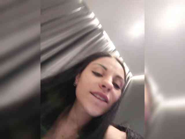 GgggLAAAAaaFFtt596rr