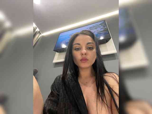 GgggLAAAAaaFFtt5... Live Webcam on BongaCams