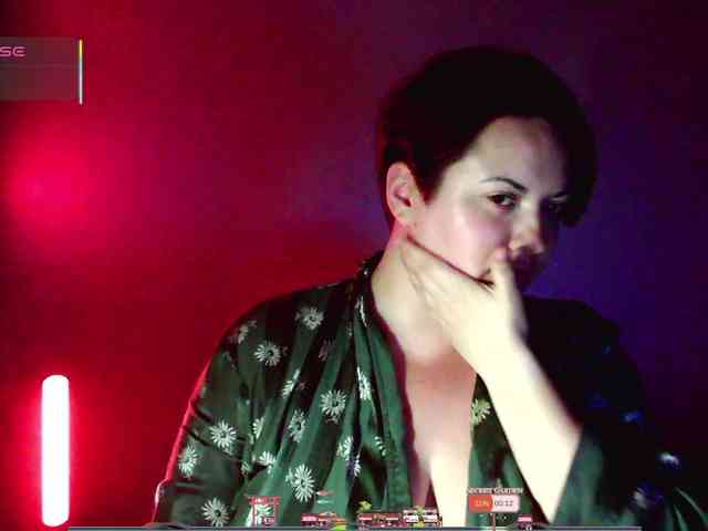 BlackAhVelvet webcam