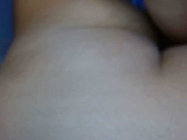 yessika-bustamante live cam profile