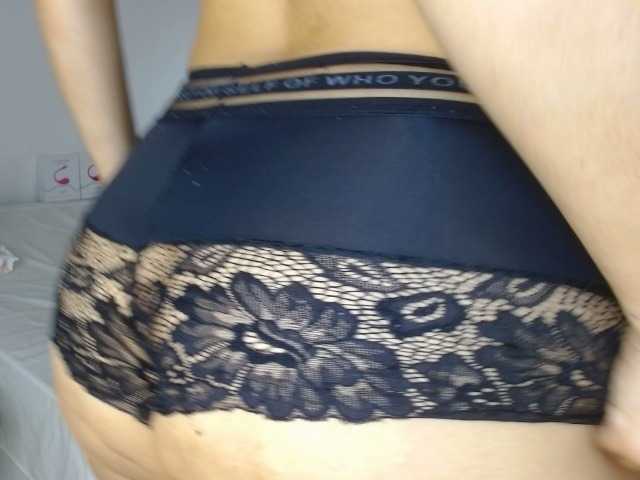 yessika-bustamante's BongaCams show and profile