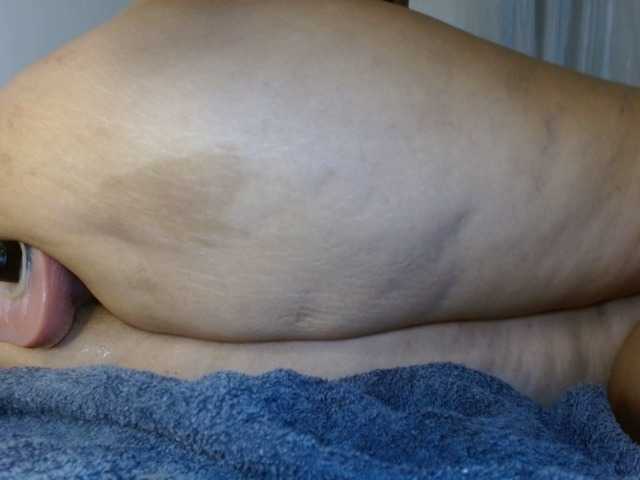 yessika-bustamante's BongaCams show and profile