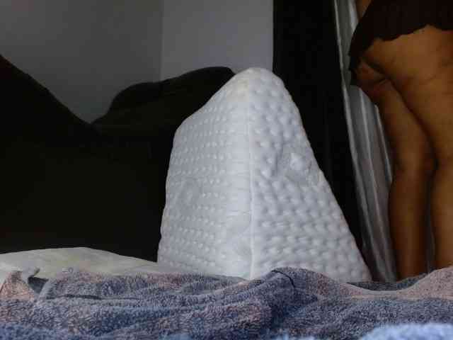 yessika-bustamante webcam