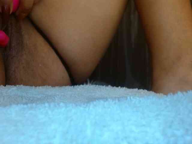 yessika-bustamante webcam