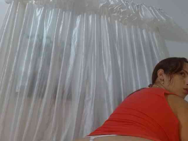 yessika-bustamante webcam