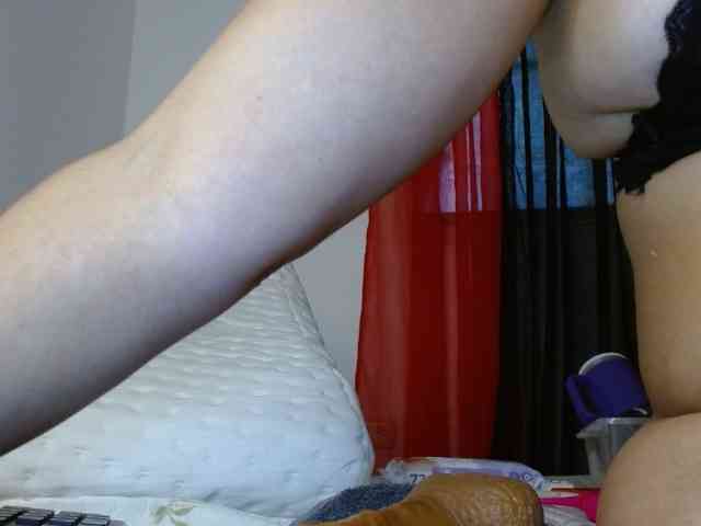 yessika-bustamante webcam