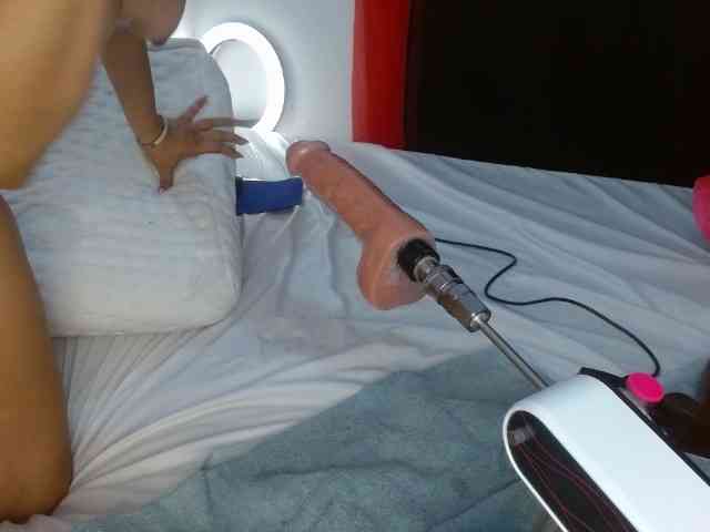 yessika-bustamante webcam