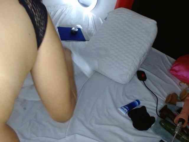 yessika-bustamante webcam