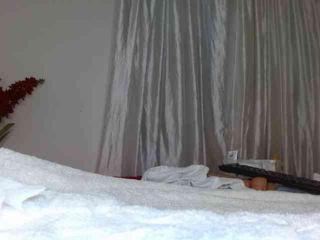 yessika-bustamante webcam