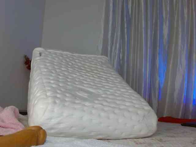 yessika-bustamante webcam