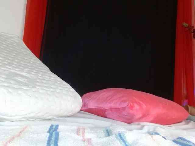 yessika-bustamante webcam