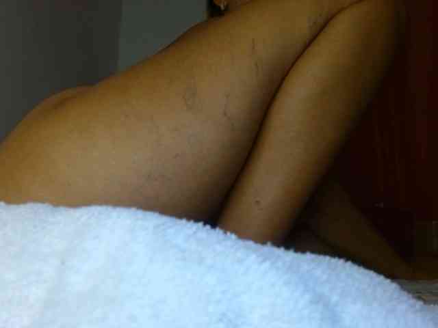 yessika-bustamante webcam