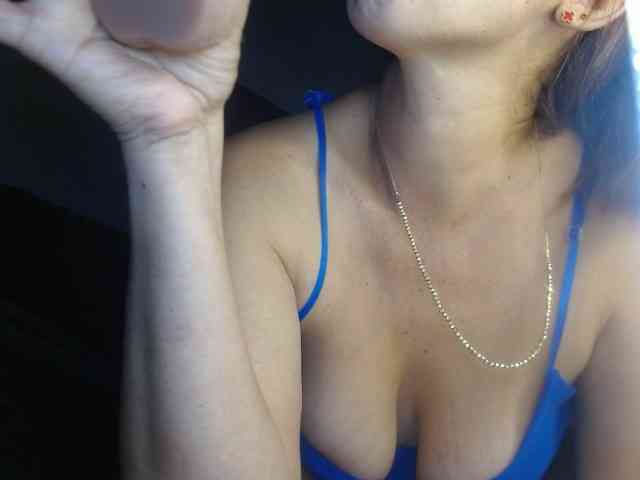 yessika-bustamante webcam