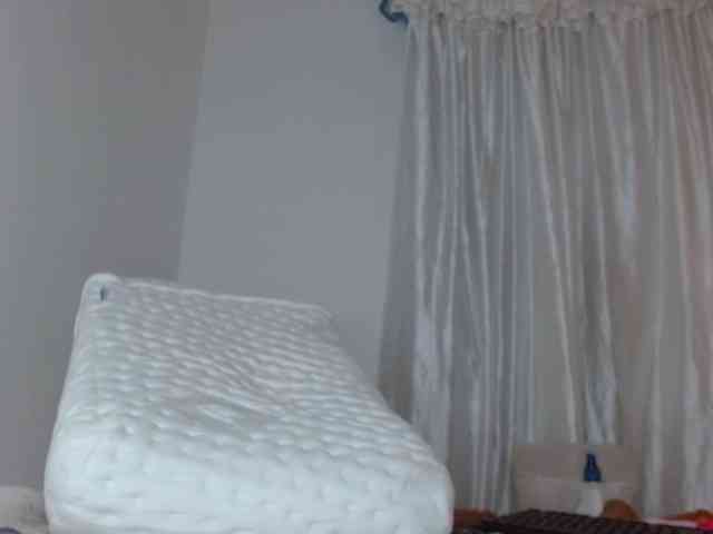 yessika-bustamante webcam