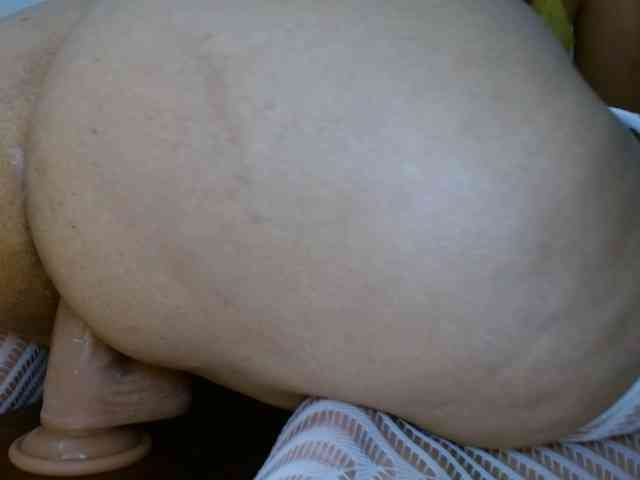 yessika-bustamante webcam