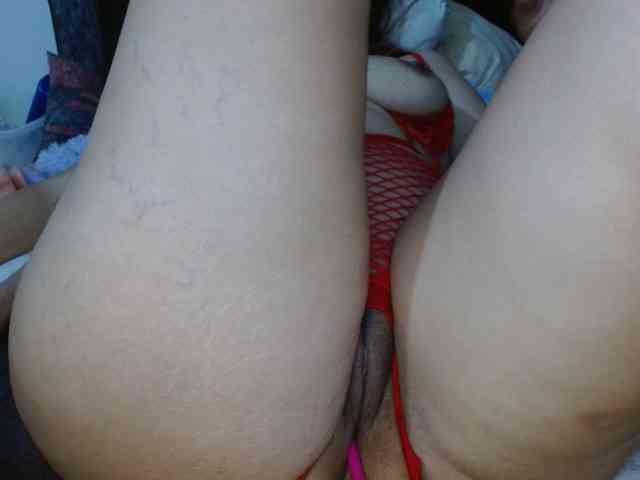 yessika-bustamante webcam