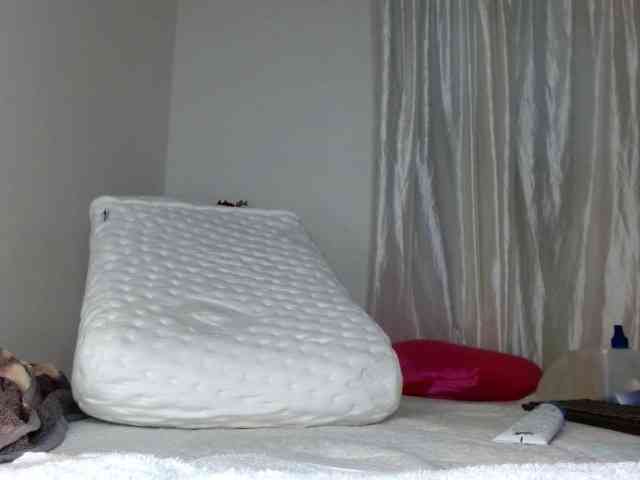 yessika-bustamante webcam