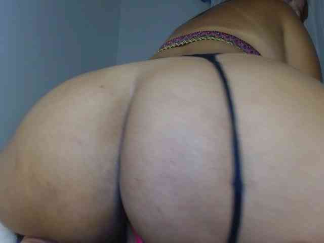 yessika-bustamante webcam