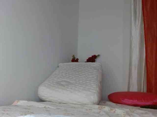 yessika-bustamante webcam