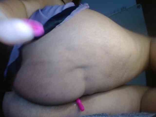 yessika-bustamante webcam