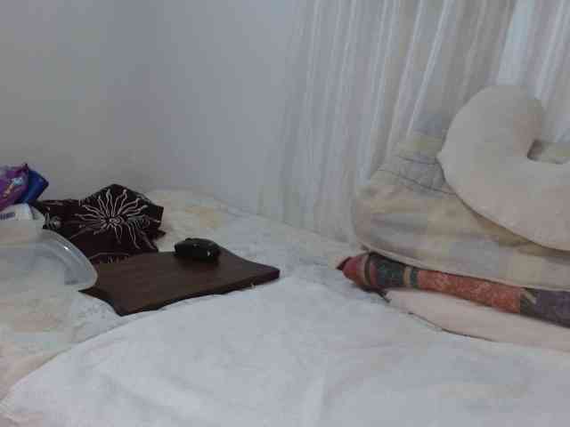 yessika-bustamante webcam