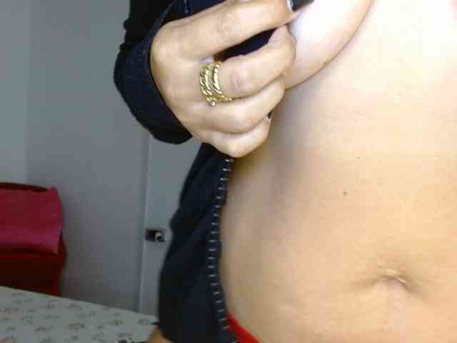 yessika-bustaman... Live Webcam on BongaCams