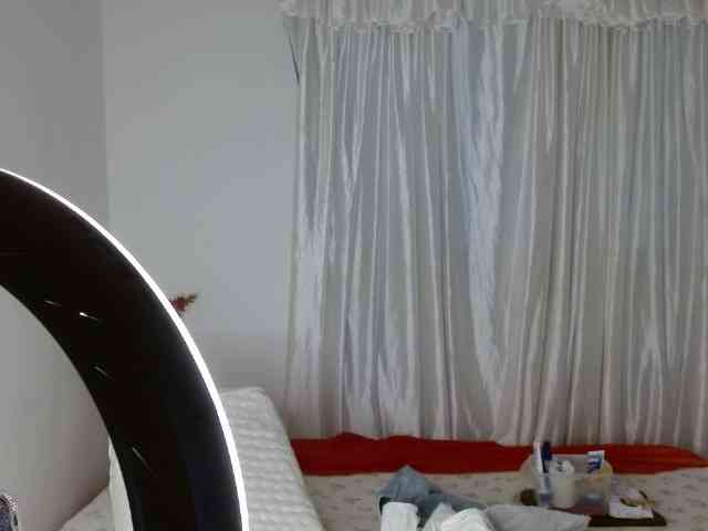 yessika-bustamante webcam